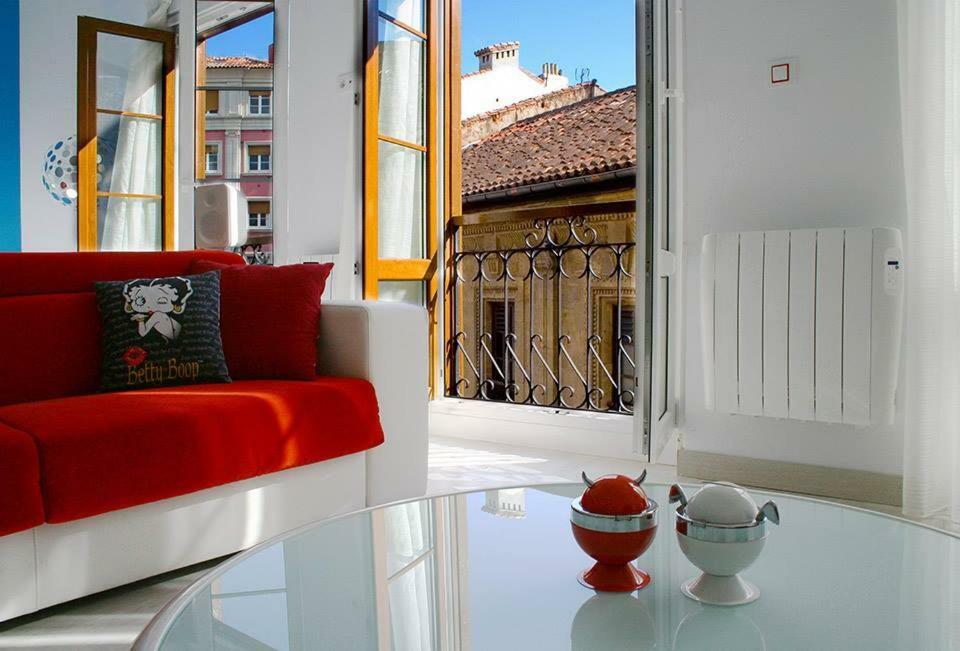 El Encanto De Aviles, Apartamento-Loft Luaran gambar